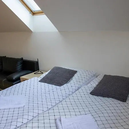 Prague * بروهونيتسه