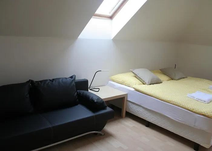 Prague Nyaraló Prŭhonice